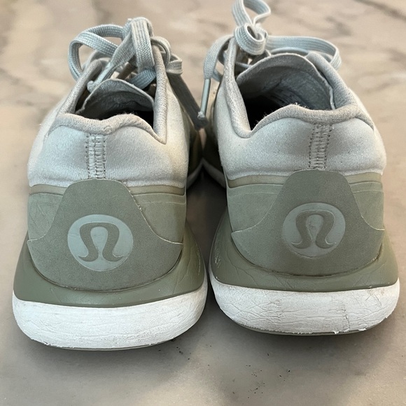 lululemon athletica Women's Light Gray and Olive Athletic Shoes - Picture 2 of 9